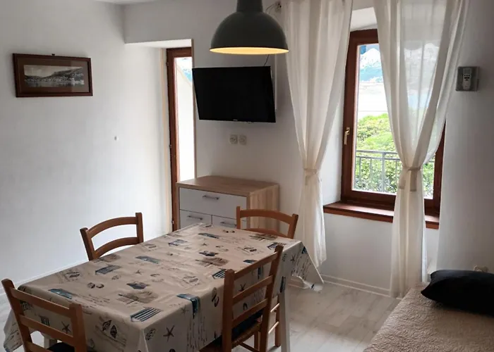 Apartments Dorcic